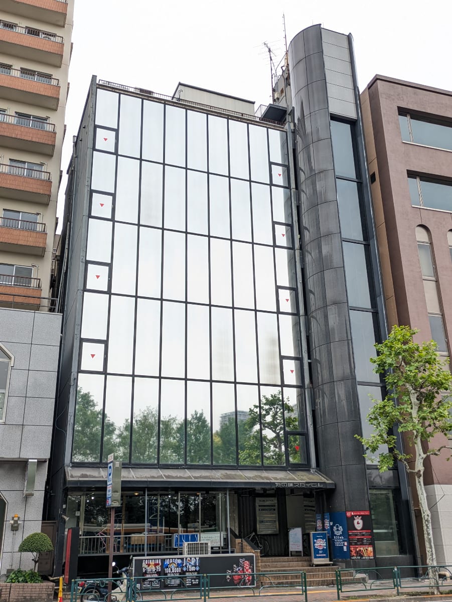 v20250913150703/fresh/building/J00100404988_7