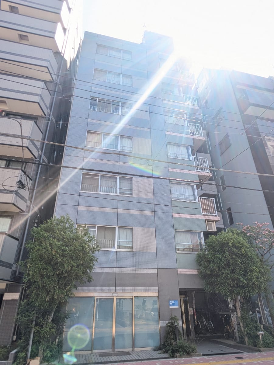 v20250913150703/fresh/building/J00100406316_5