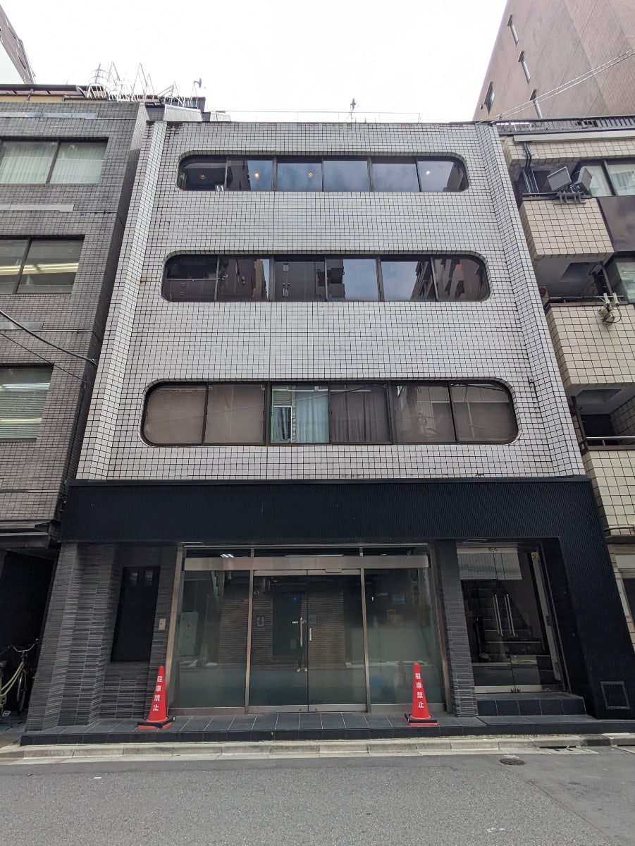 v20250913150703/fresh/building/J00100409095_1