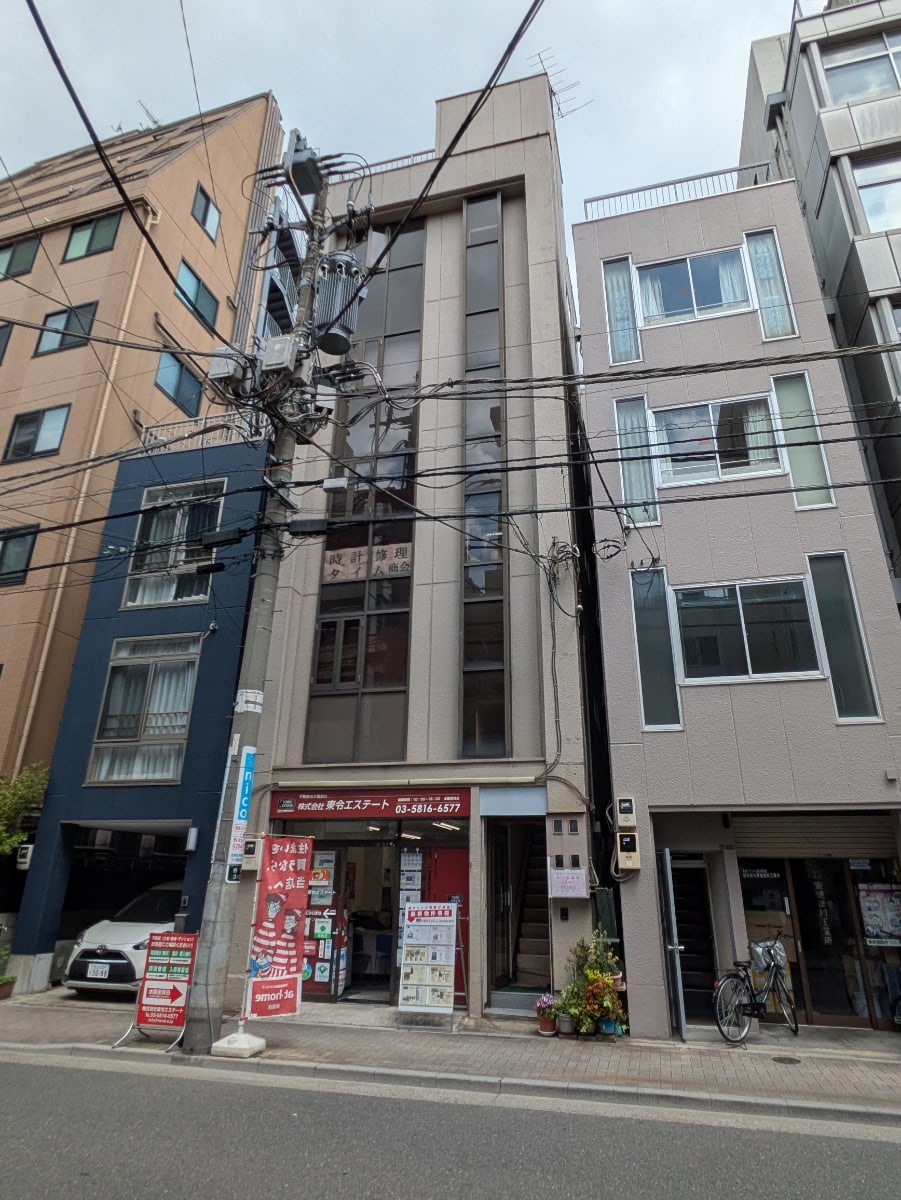 v20250913150703/fresh/building/J00100410982_6