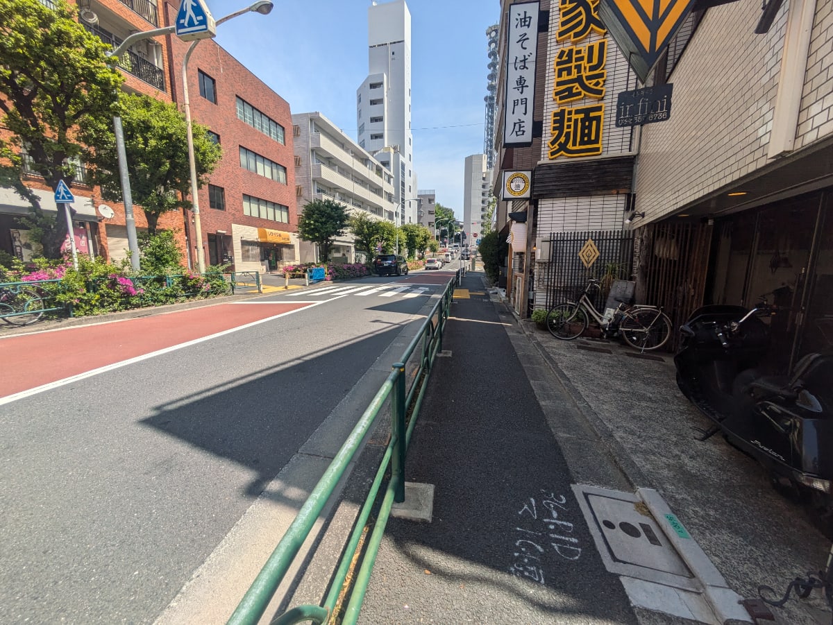 v20250913150703/fresh/building/J00100417159_10