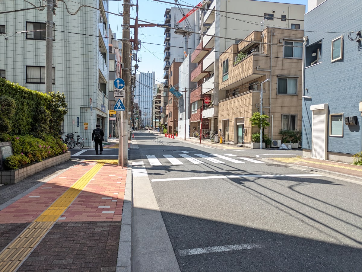 v20250913150703/fresh/building/J00100434020_12