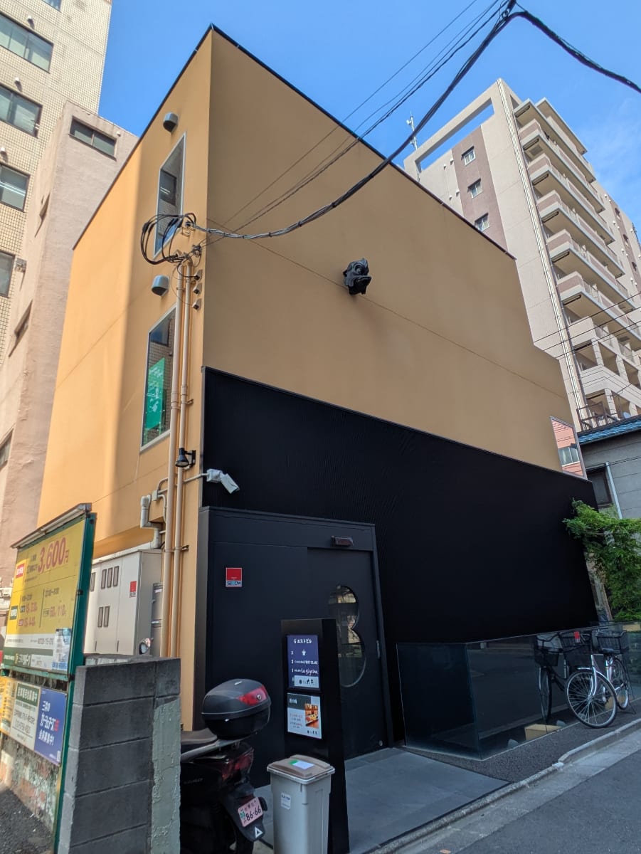 v20250913150703/fresh/building/J00100468916_8