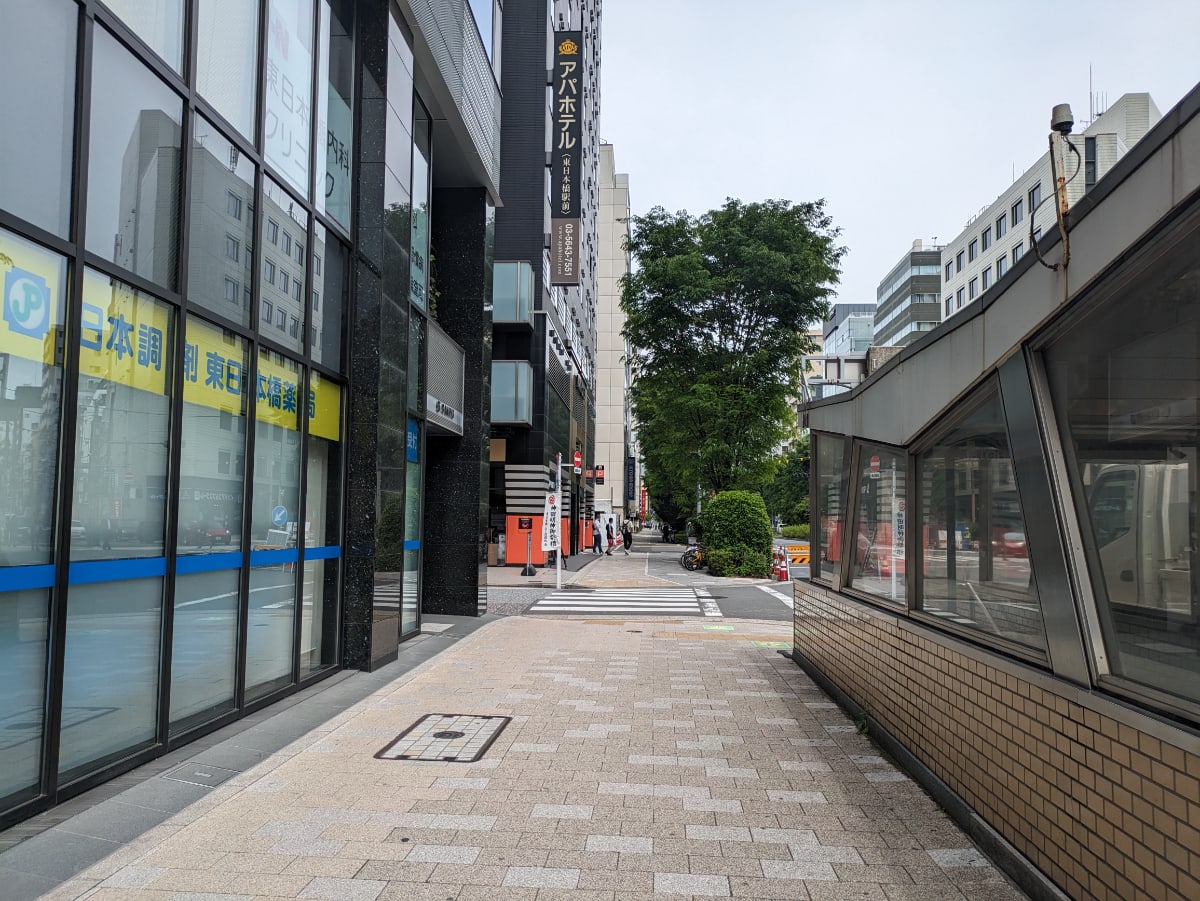 v20250913150703/fresh/building/J00100475735_23