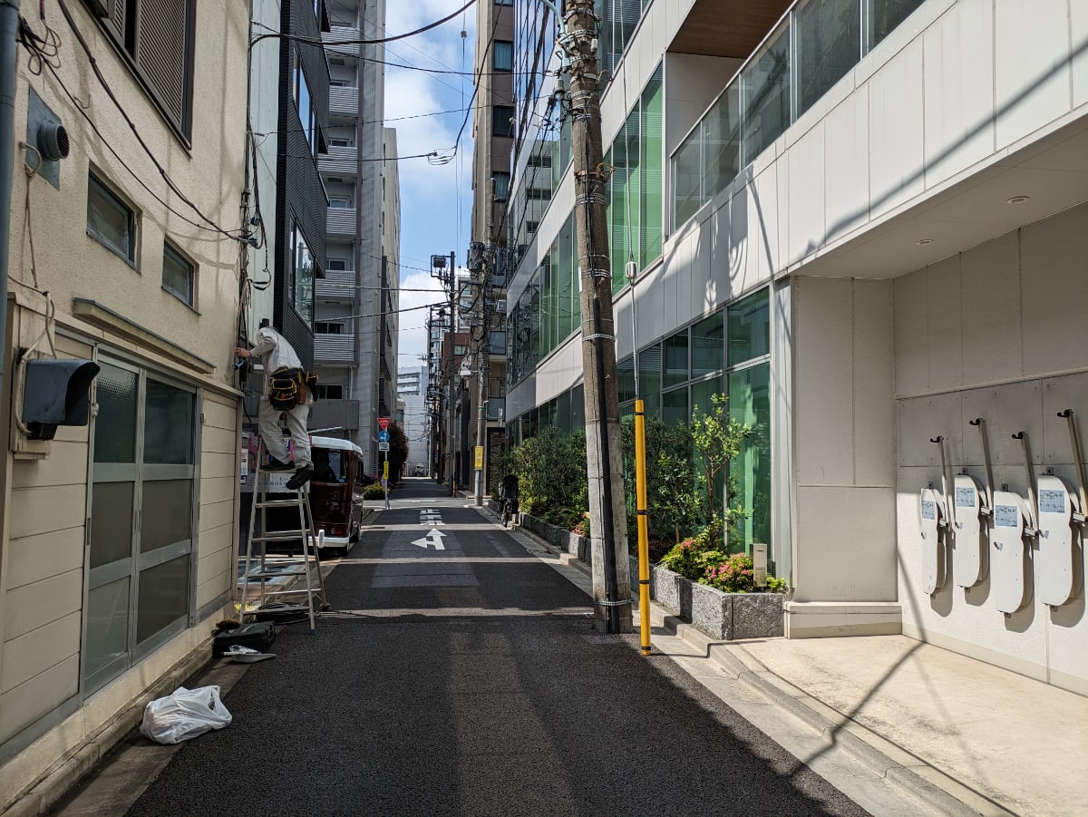 v20250913150703/fresh/building/J00100482954_56