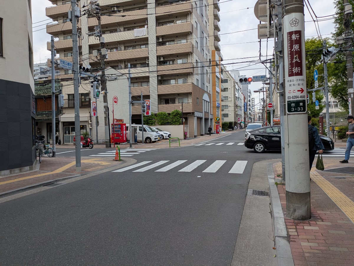 v20250913150703/fresh/building/J00100498122_14