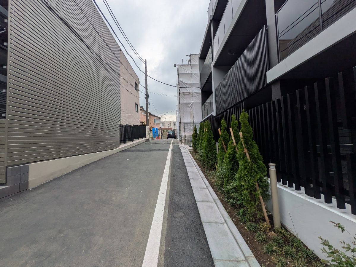 v20250913150703/fresh/building/J00100611610_11