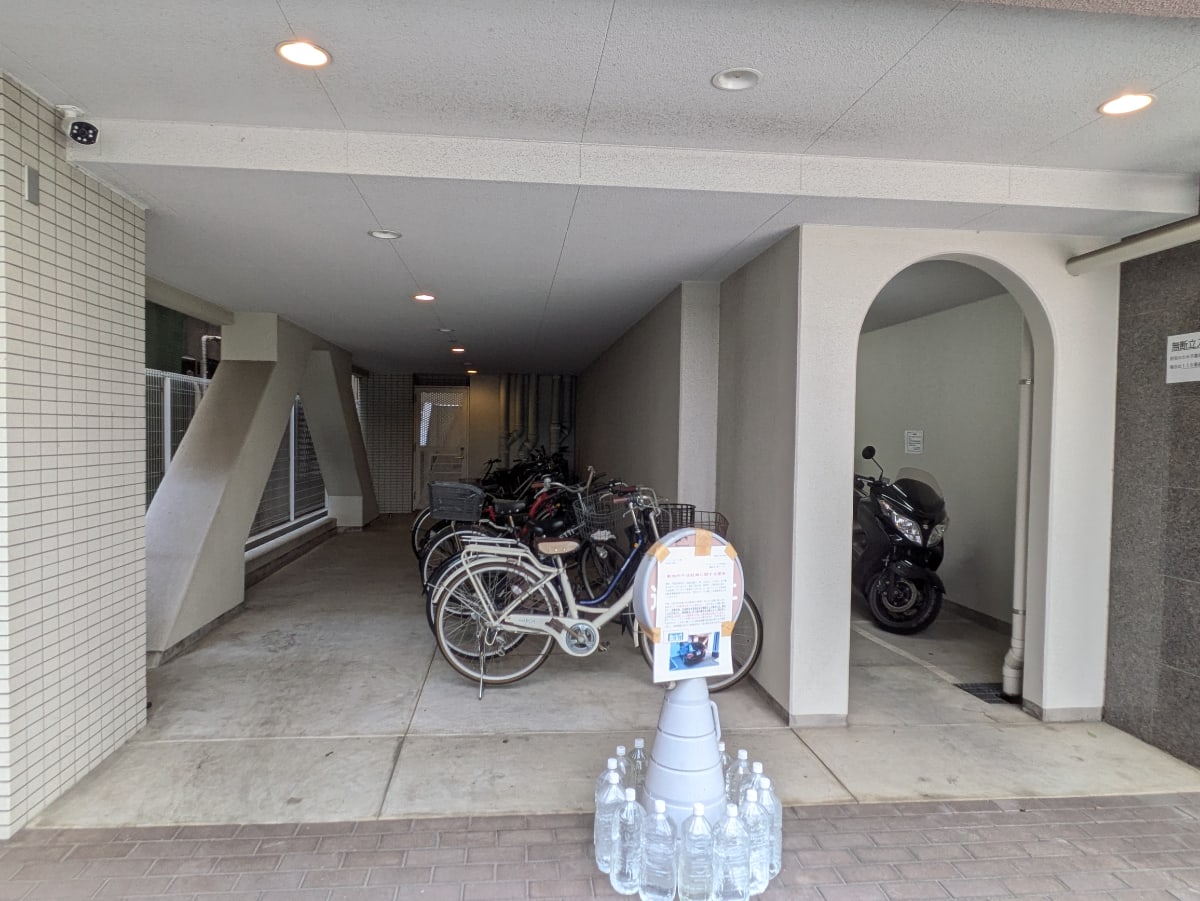 v20250914150604/fresh/building/J00100359099_9