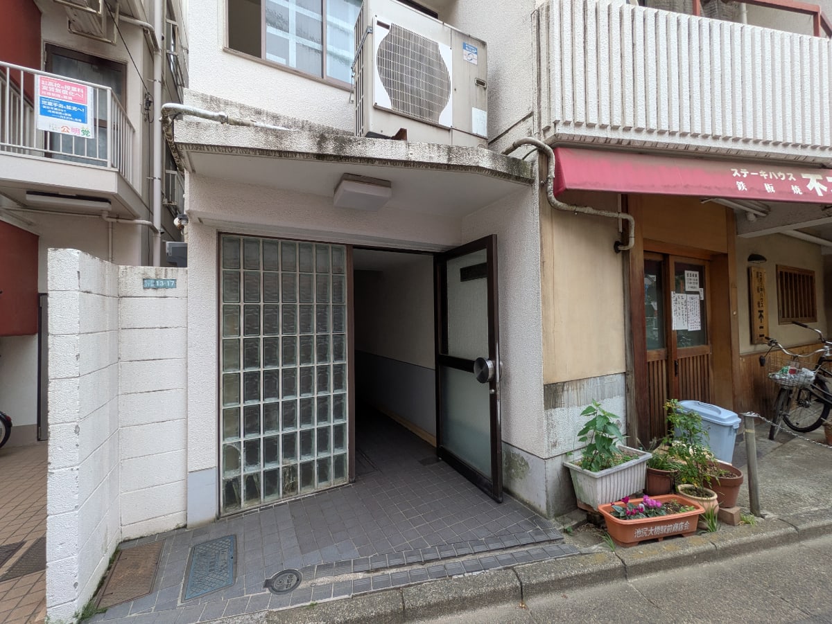 v20250914150604/fresh/building/J00100365563_3