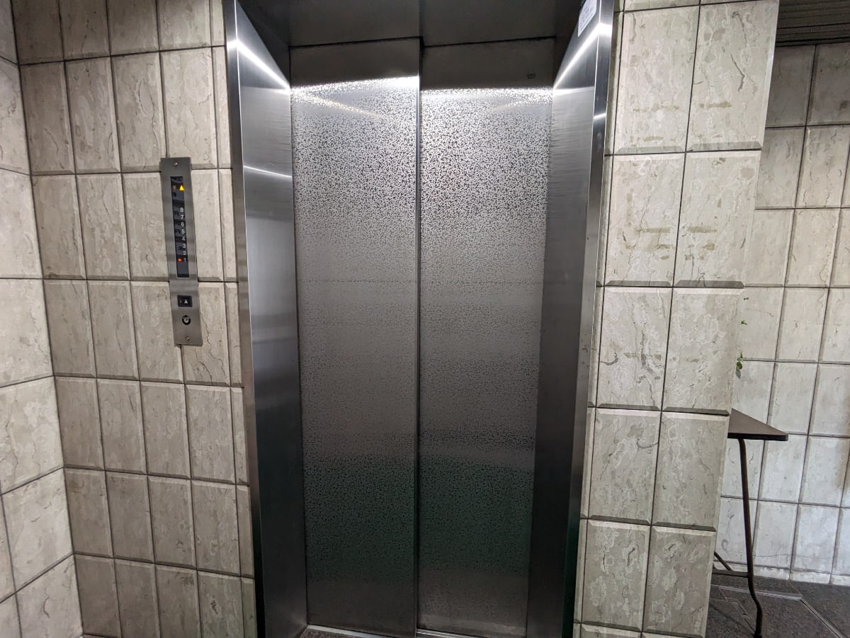 v20250914150604/fresh/building/J00100372008_4
