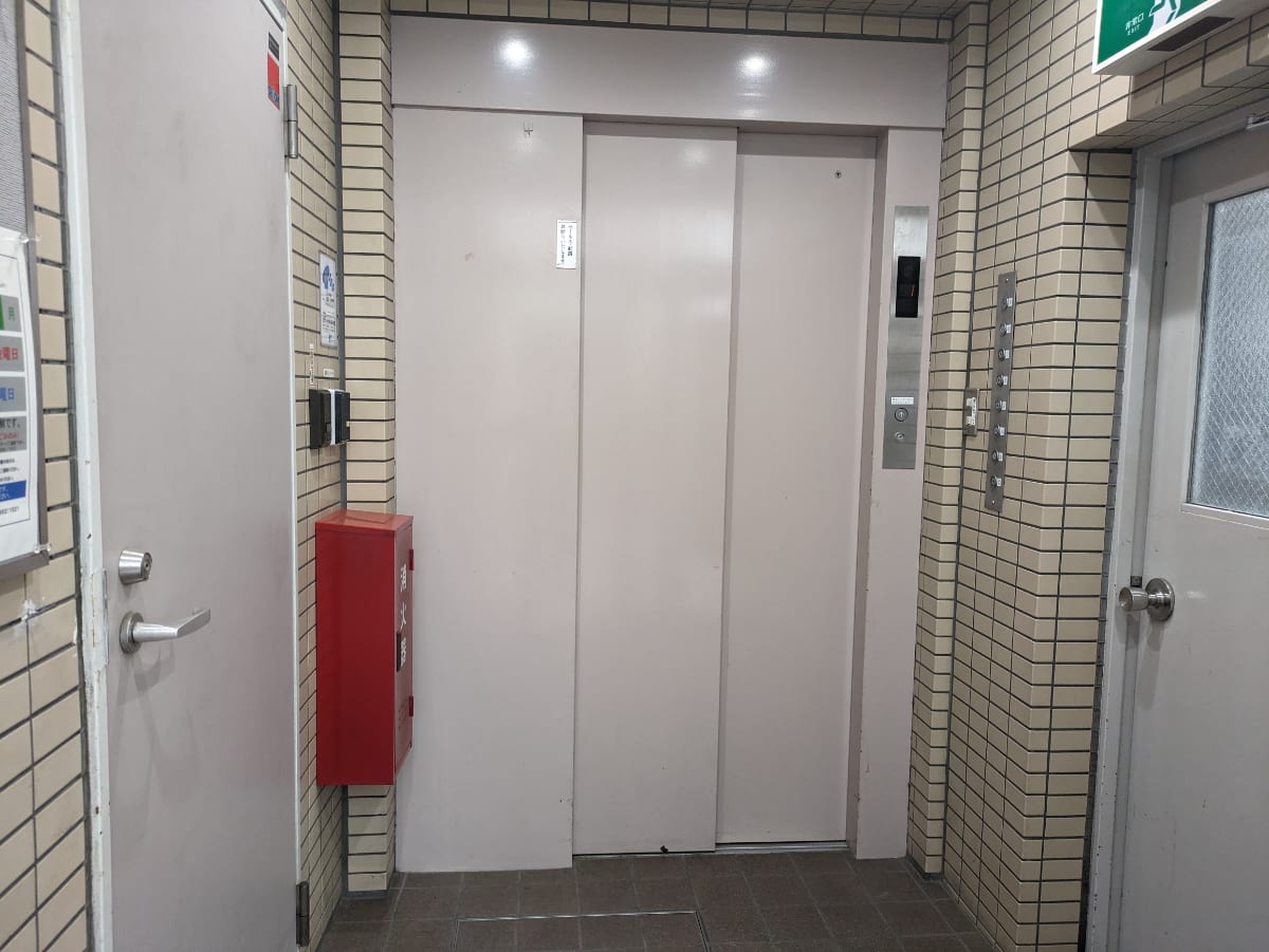 v20250914150604/fresh/building/J00100376301_4