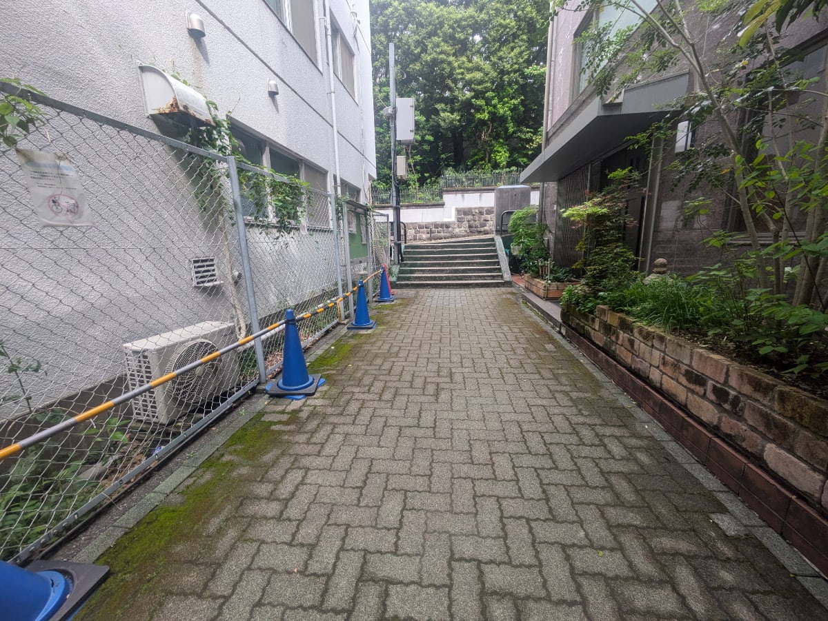 v20250914150604/fresh/building/J00100378685_12