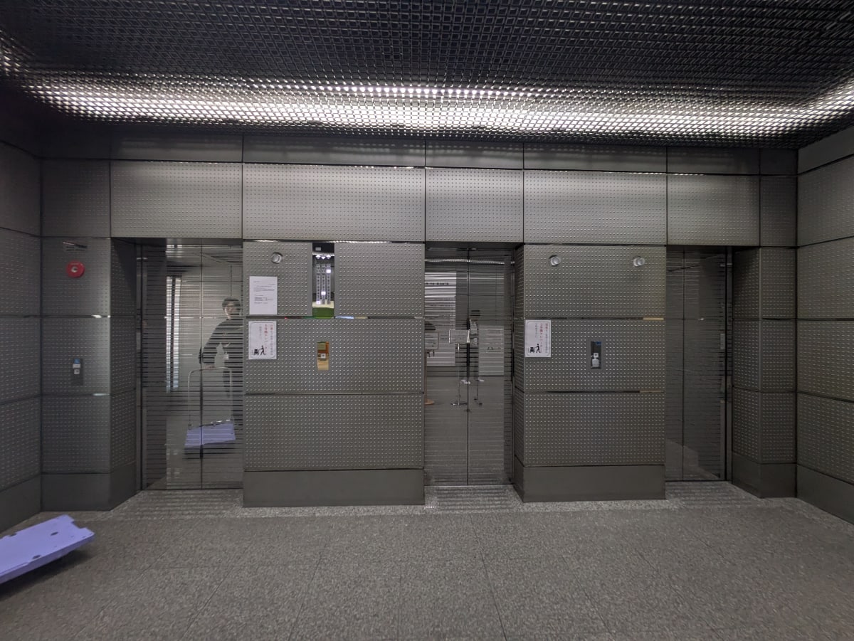 v20250914150604/fresh/building/J00100379378_4