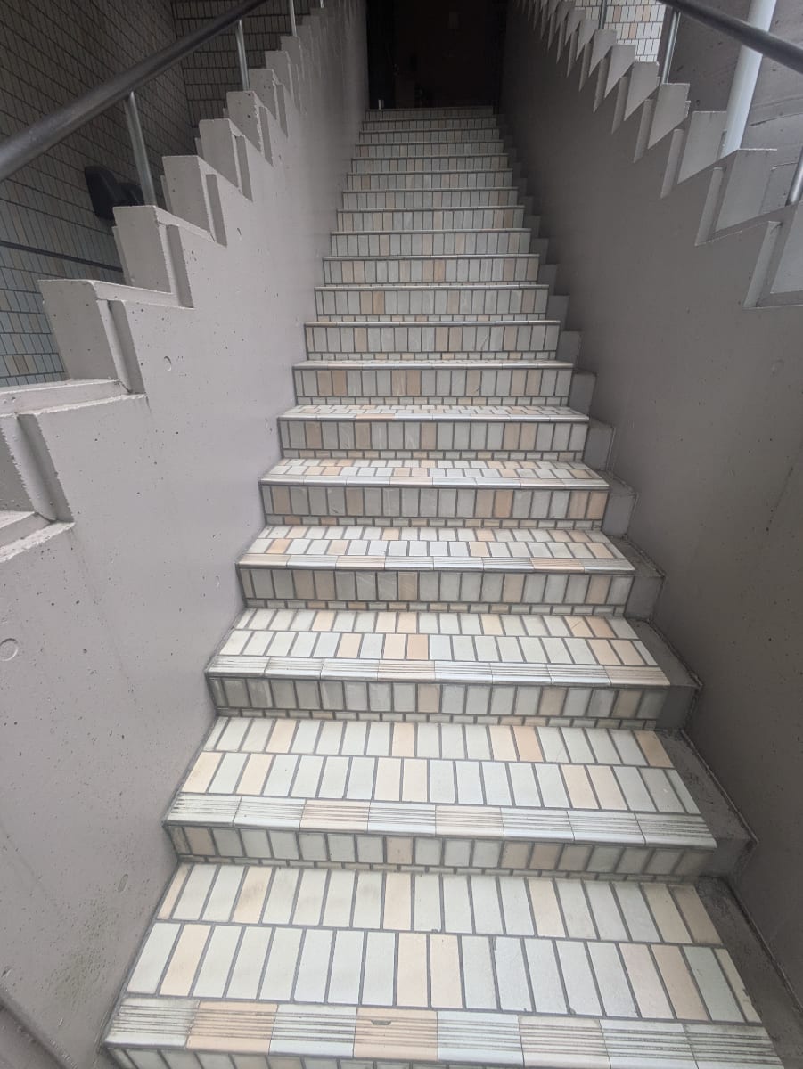 v20250914150604/fresh/building/J00100383760_4