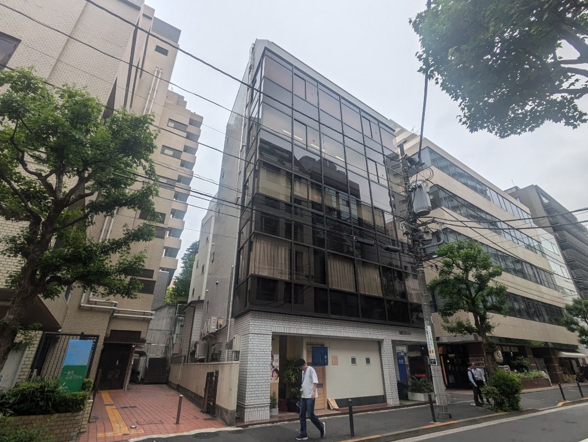 v20250914150604/fresh/building/J00100390220_6
