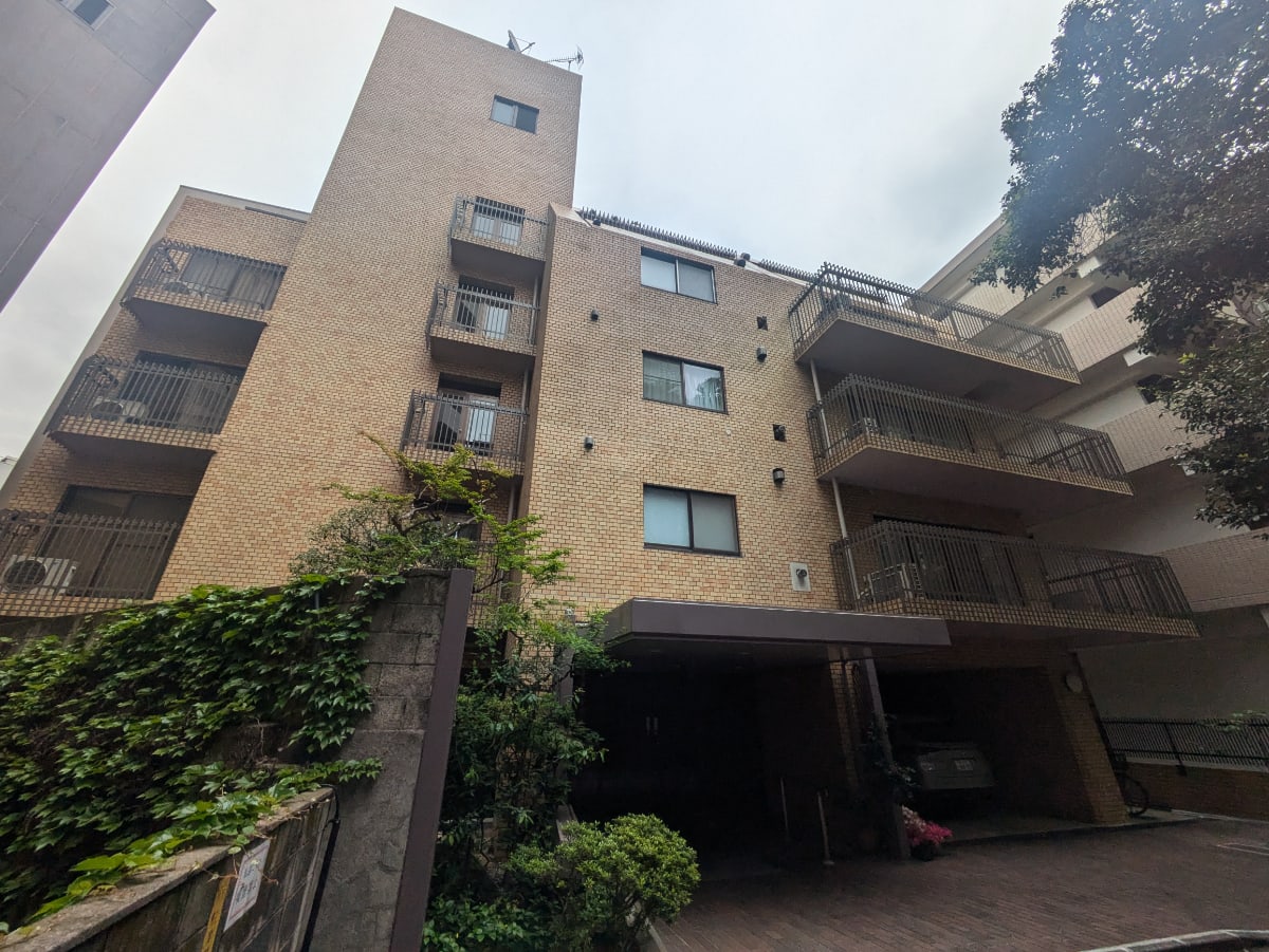 v20250914150604/fresh/building/J00100394848_5