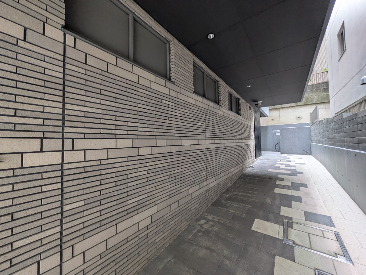 v20250914150604/fresh/building/J00100398002_9