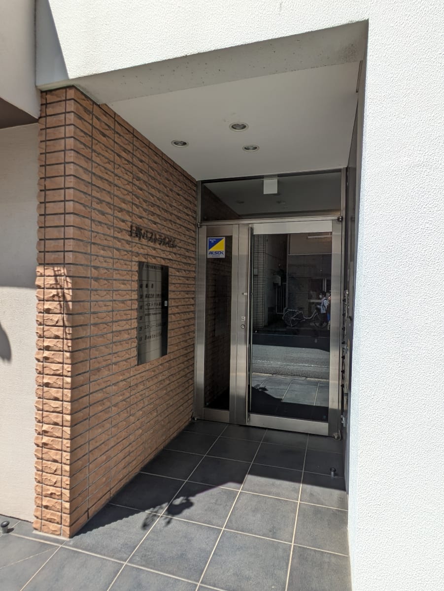 v20250914150604/fresh/building/J00100415325_19