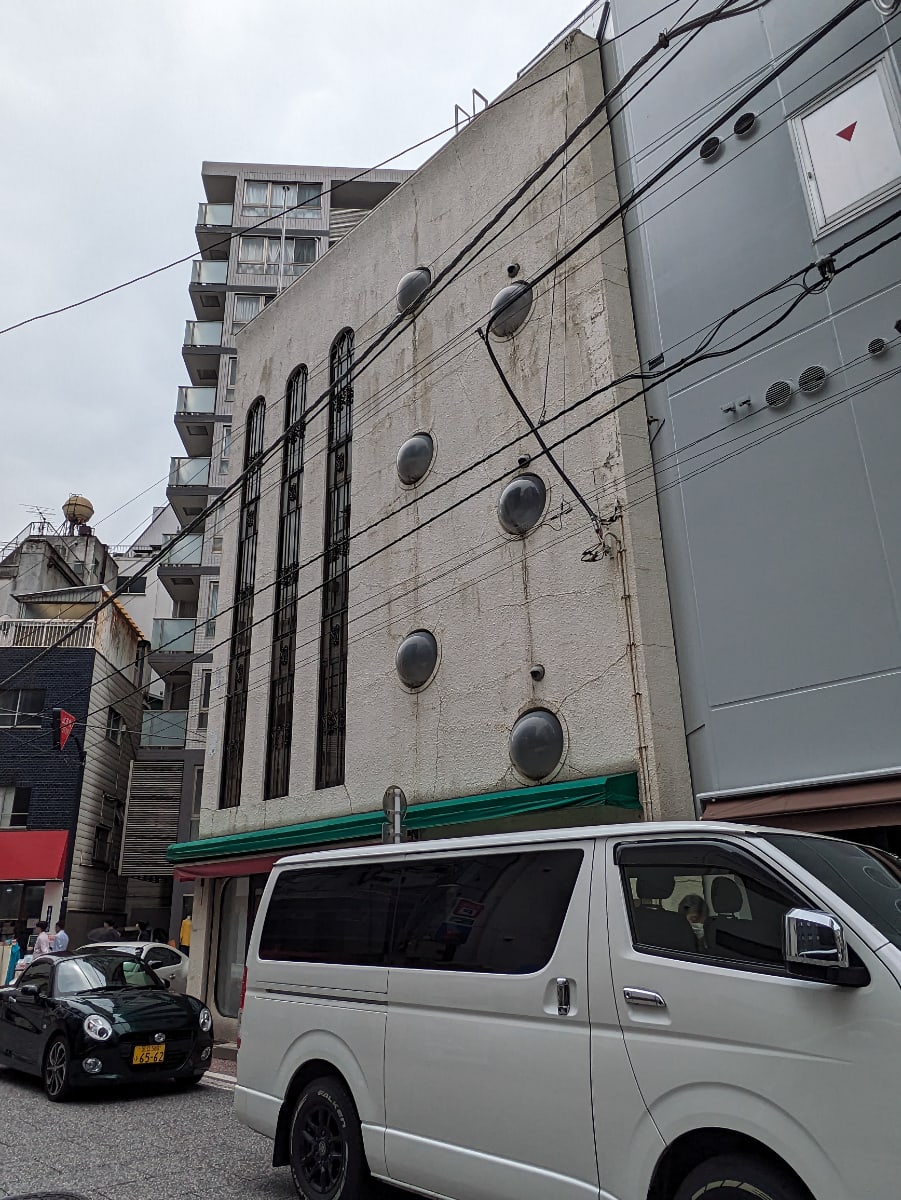 v20250914150604/fresh/building/J00100415857_8