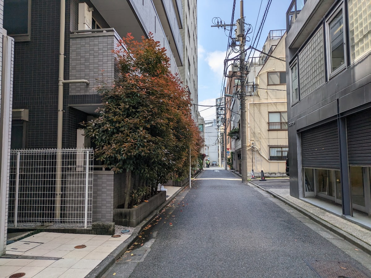 v20250914150604/fresh/building/J00100421203_2