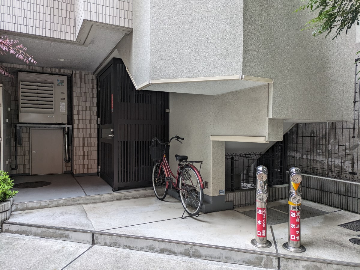v20250914150604/fresh/building/J00100425438_10