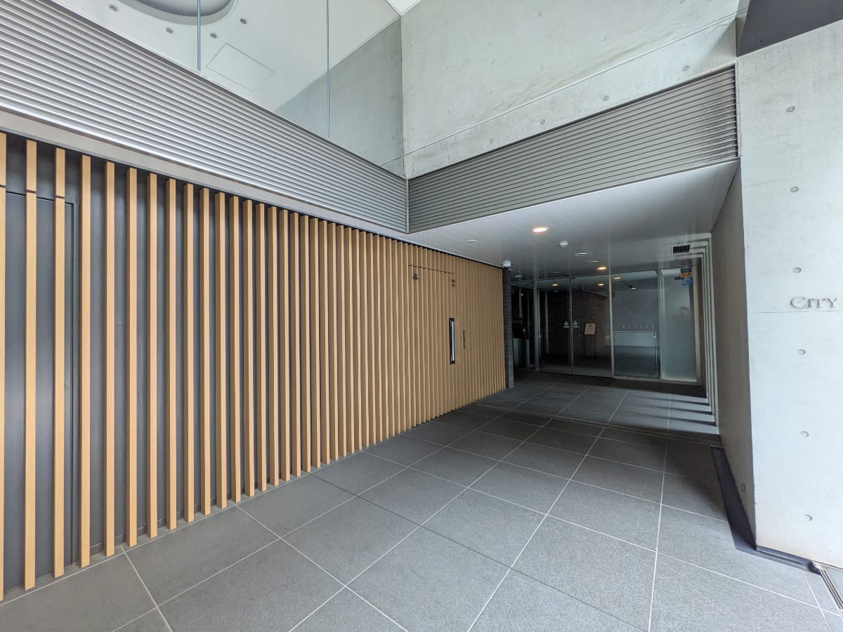 v20250914150604/fresh/building/J00100425702_7