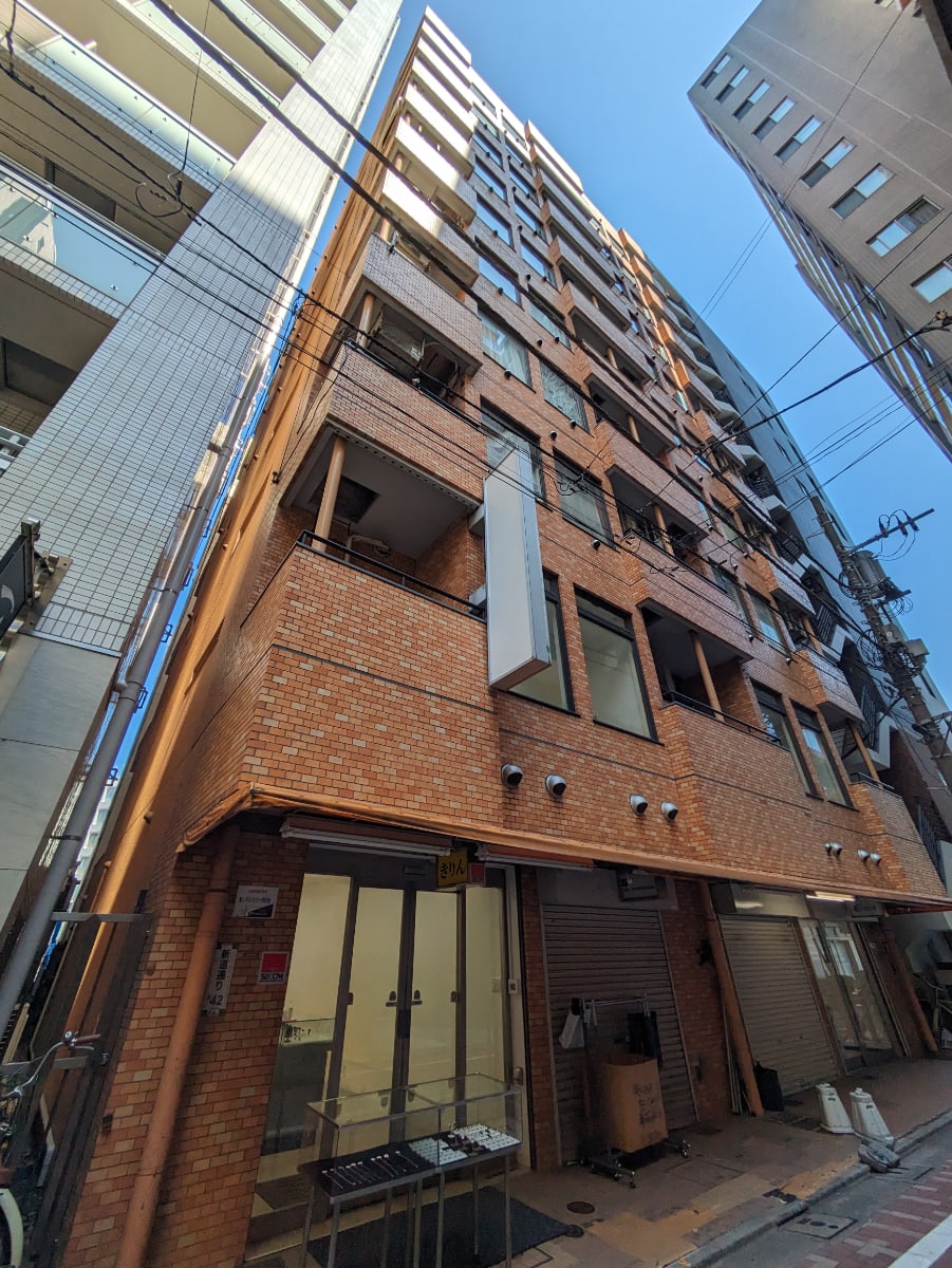 v20250916150804/fresh/building/J00100359408_7