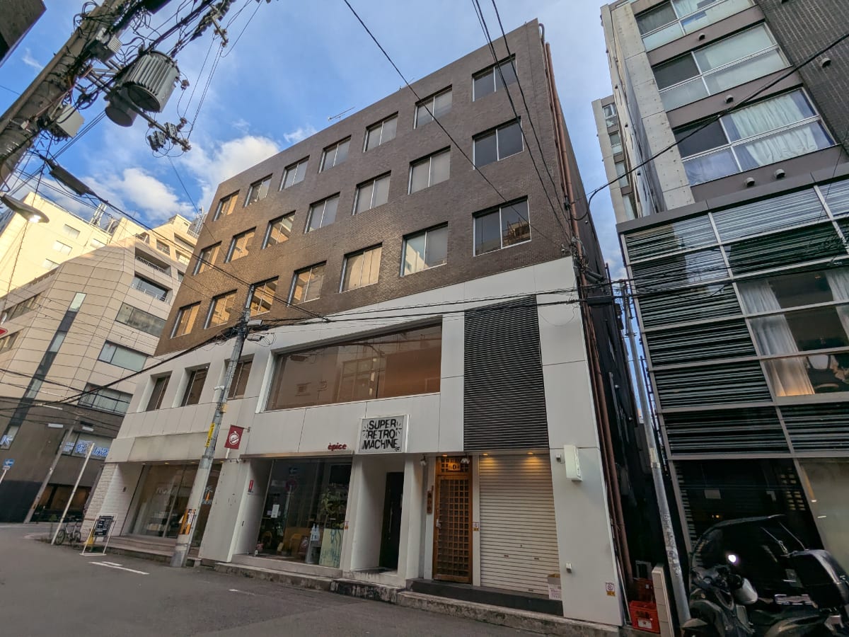 v20250916150804/fresh/building/J00100446752_8