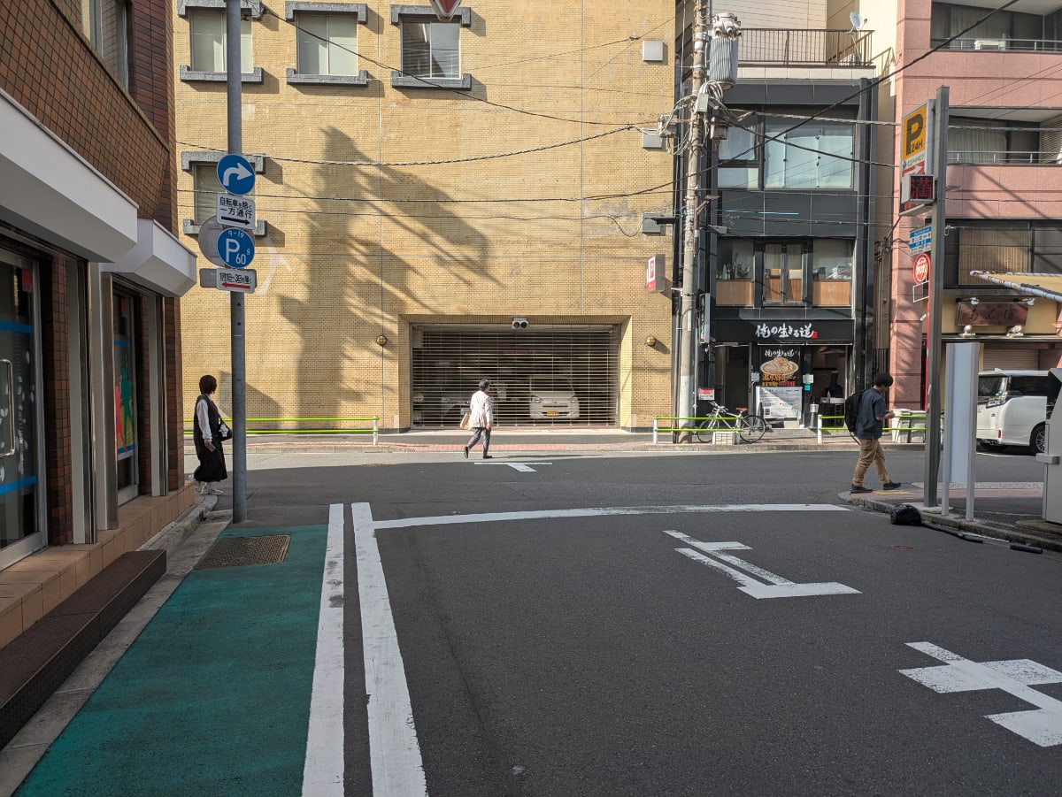 v20250917150804/fresh/building/J00100359370_2