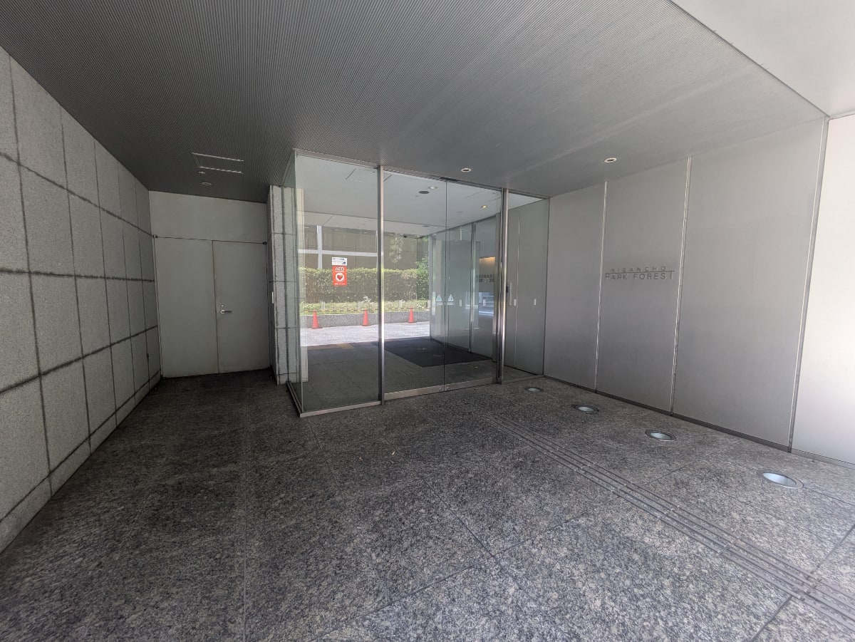 v20250917150804/fresh/building/J00100361776_11