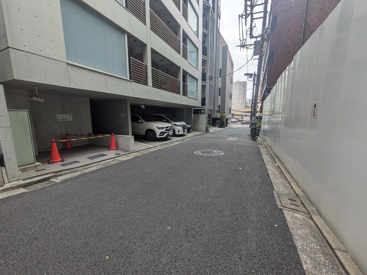 v20250917150804/fresh/building/J00100363680_16