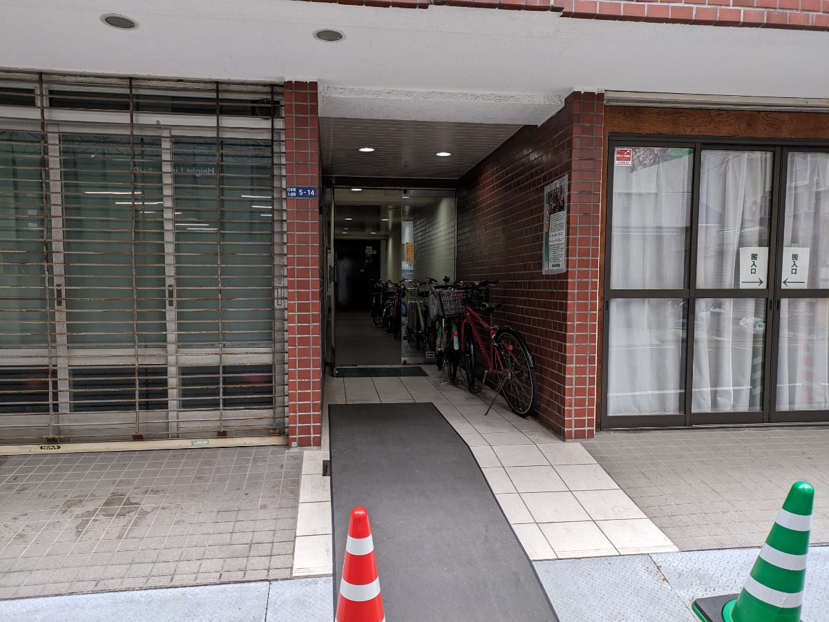 v20250917150804/fresh/building/J00100378750_3