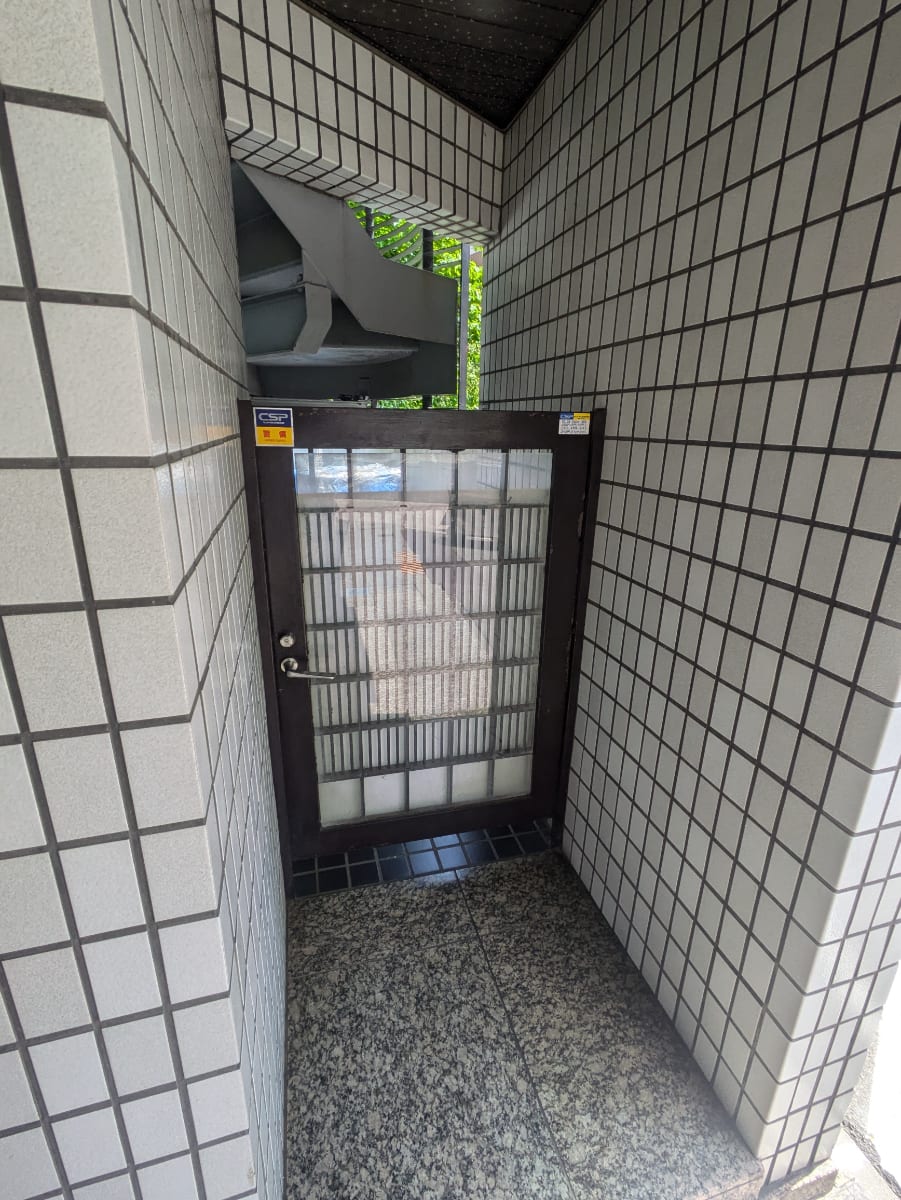 v20250917150804/fresh/building/J00100383695_12