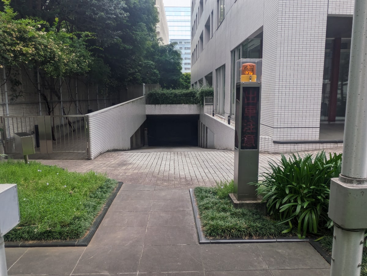 v20250917150804/fresh/building/J00100393828_8