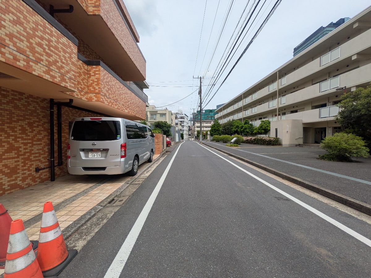 v20250917150804/fresh/building/J00100394956_12