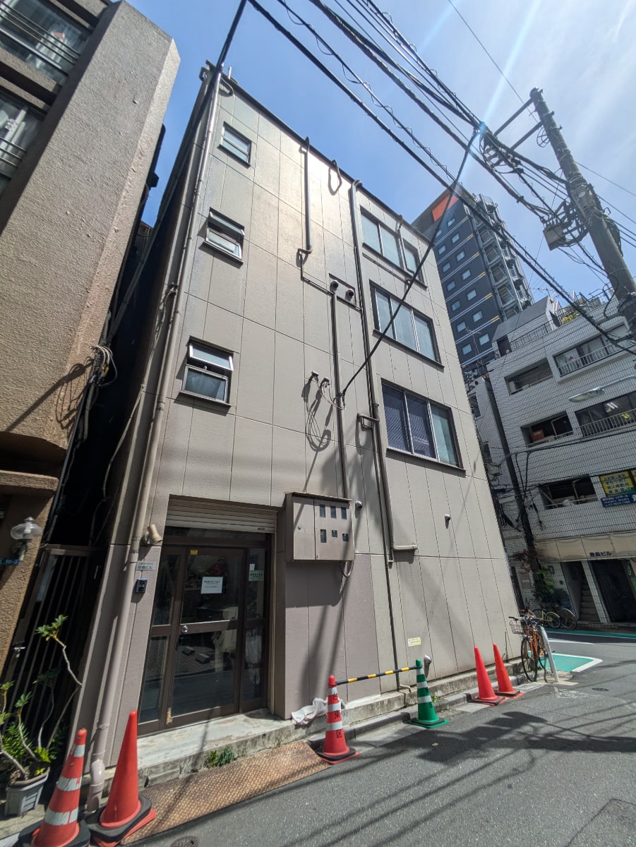 v20250917150804/fresh/building/J00100408270_10