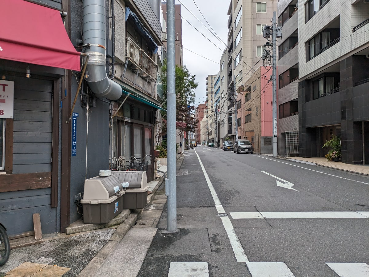 v20250917150804/fresh/building/J00100410402_14