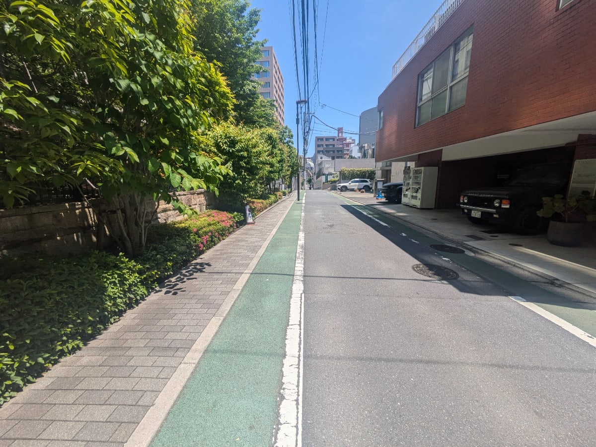 v20250917150804/fresh/building/J00100415301_2