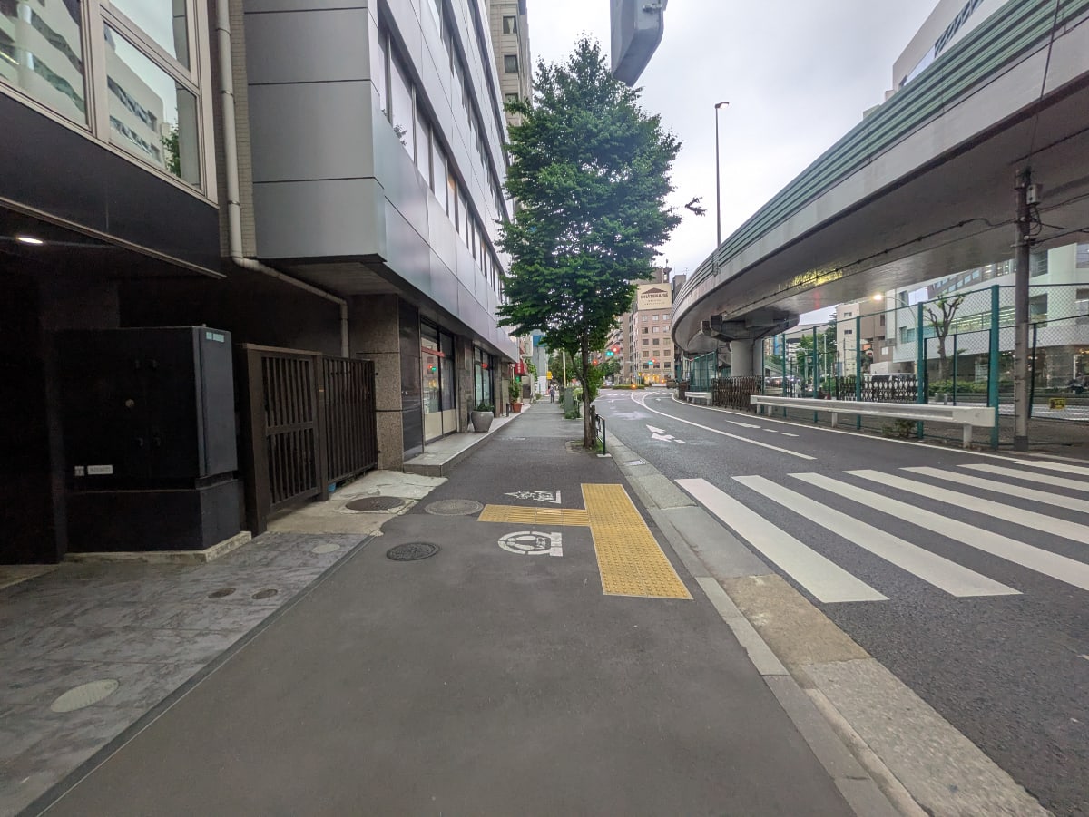 v20250917150804/fresh/building/J00100415749_2
