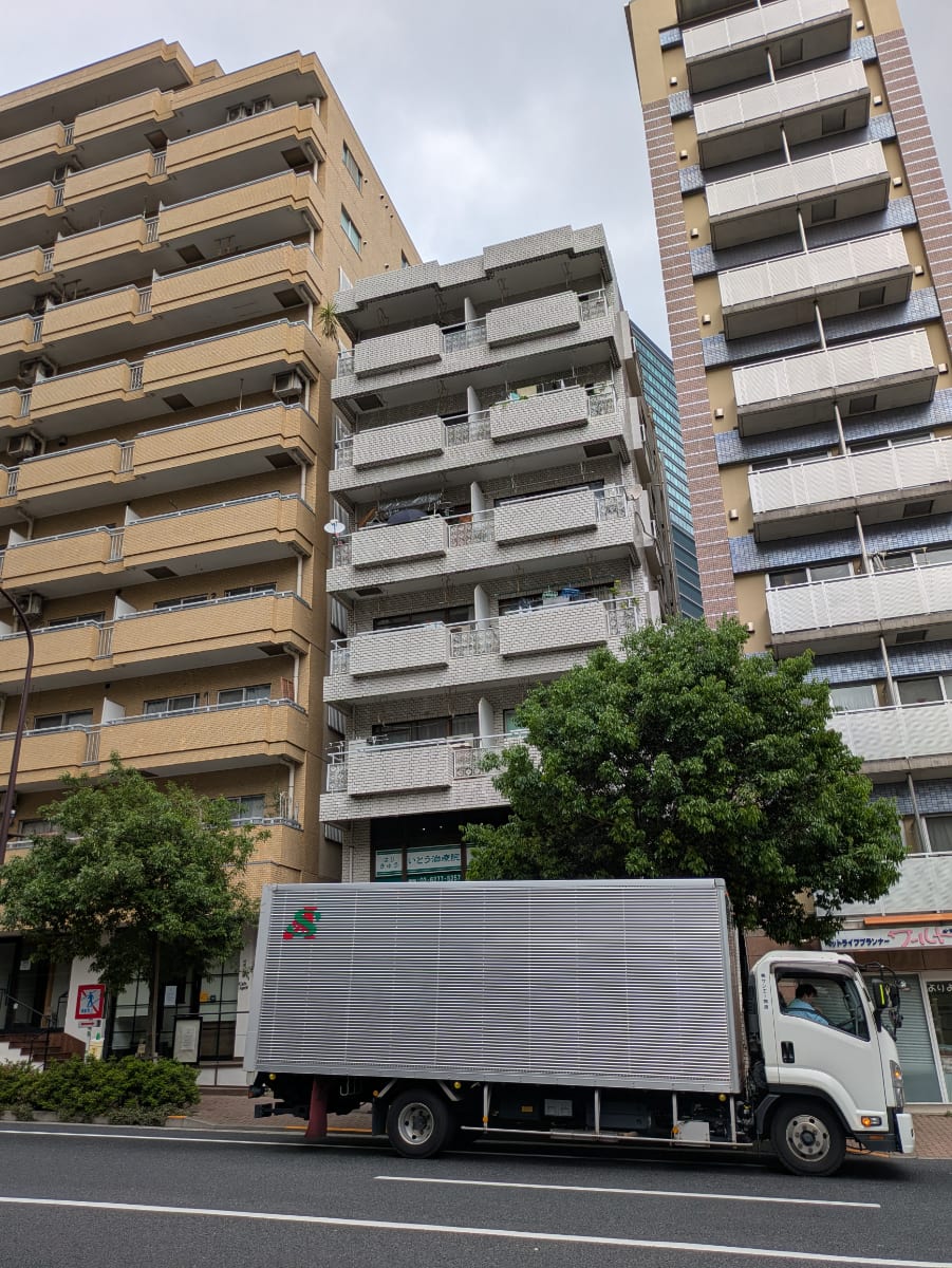 v20250917150804/fresh/building/J00100418575_5