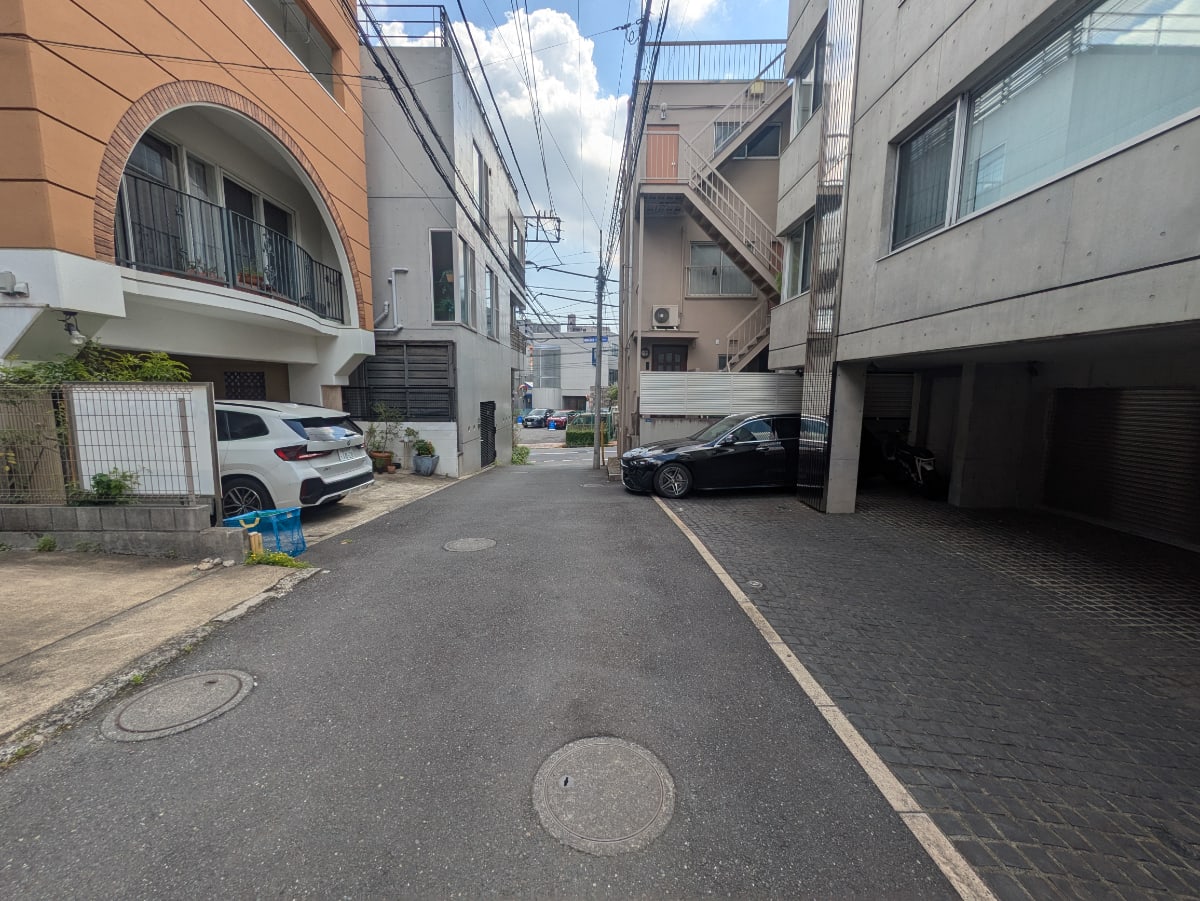 v20250917150804/fresh/building/J00100420718_2