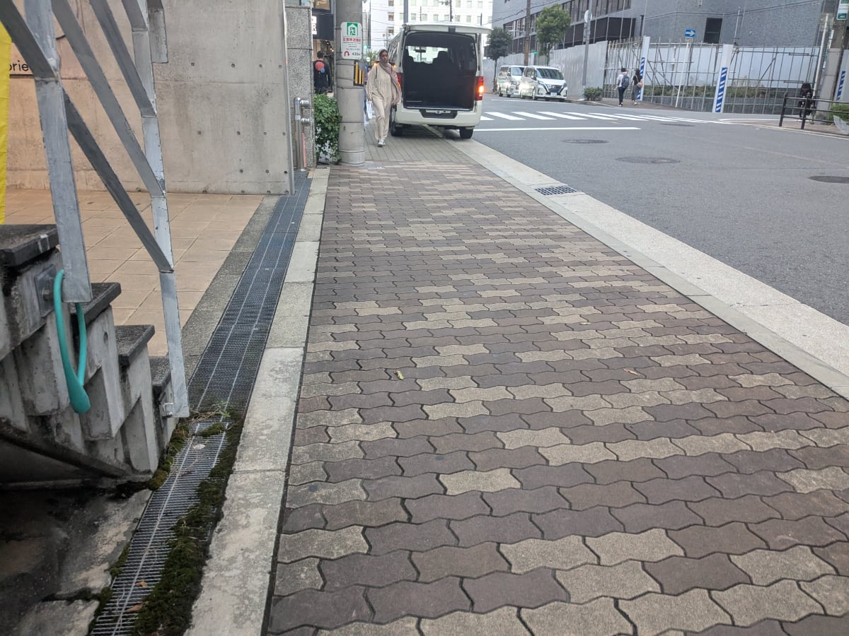 v20250917150804/fresh/building/J00100446462_2