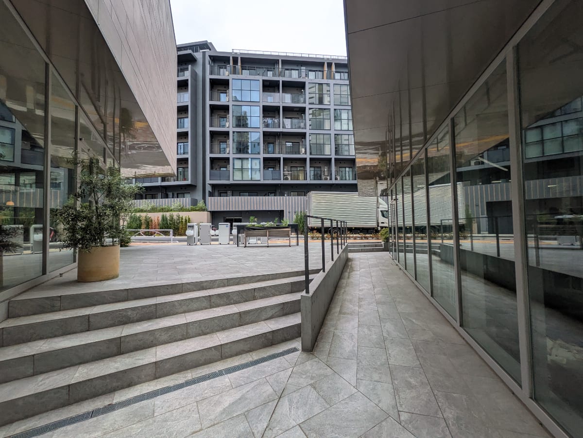 v20250917150804/fresh/building/J00100498465_6