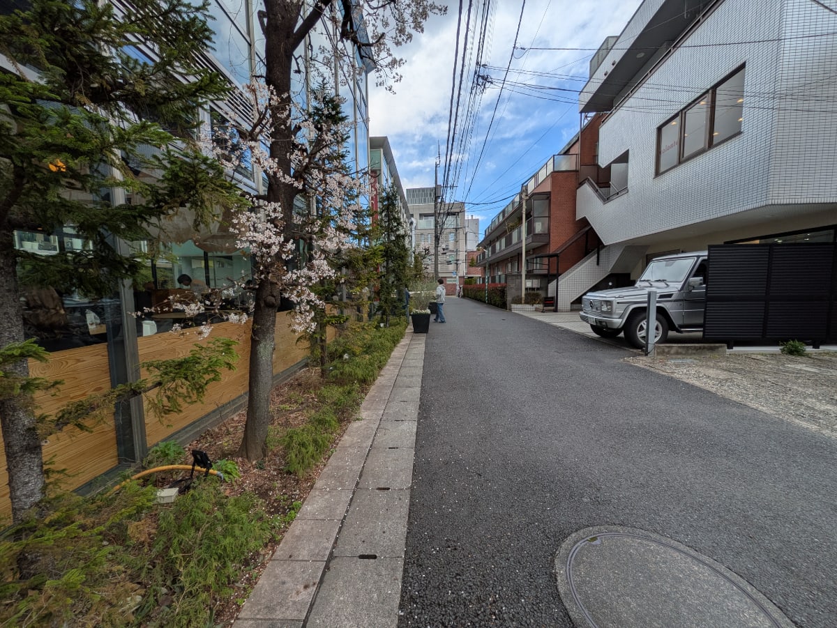 v20250918150711/fresh/building/J00100364796_12