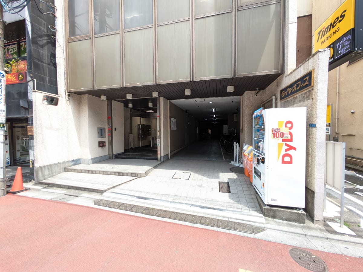 v20250918150711/fresh/building/J00100369081_11