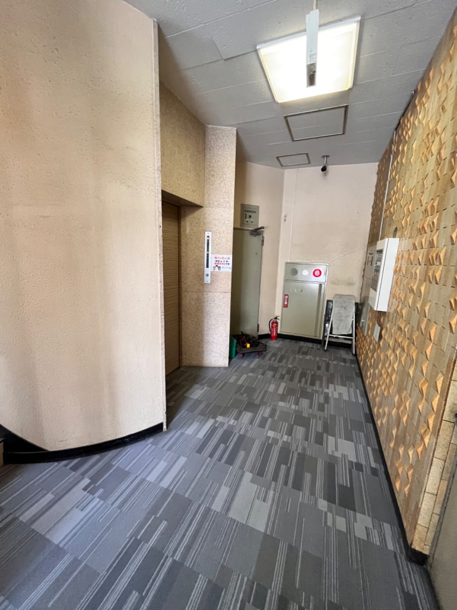v20250918150711/fresh/building/J00100369582_4