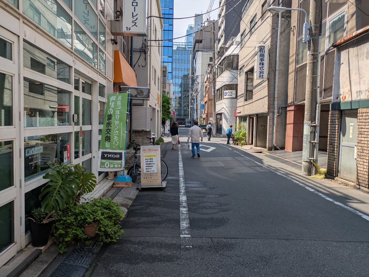 v20250918150711/fresh/building/J00100370486_10