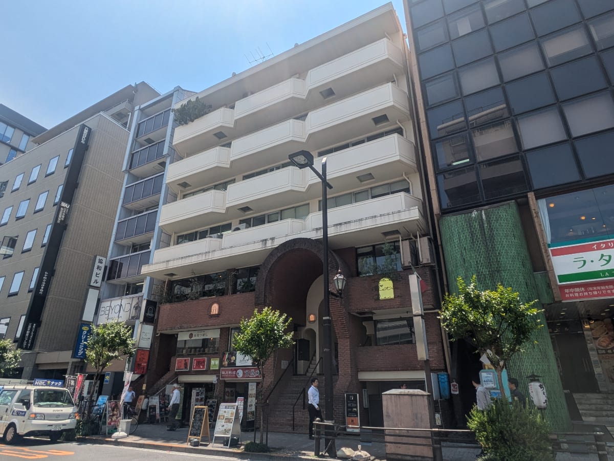 v20250918150711/fresh/building/J00100373725_6