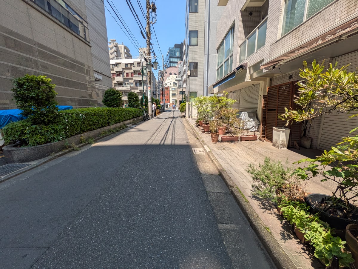 v20250918150711/fresh/building/J00100376240_2