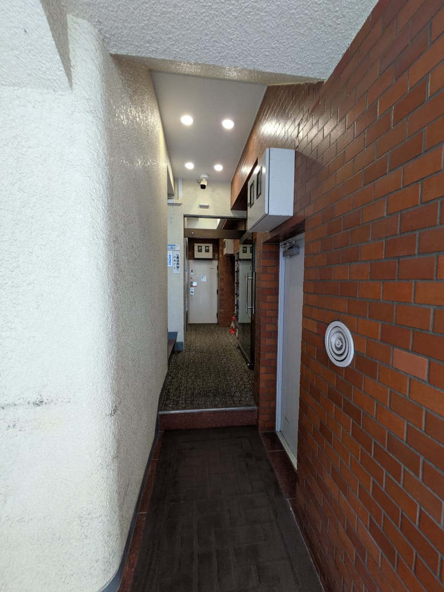 v20250918150711/fresh/building/J00100379374_15